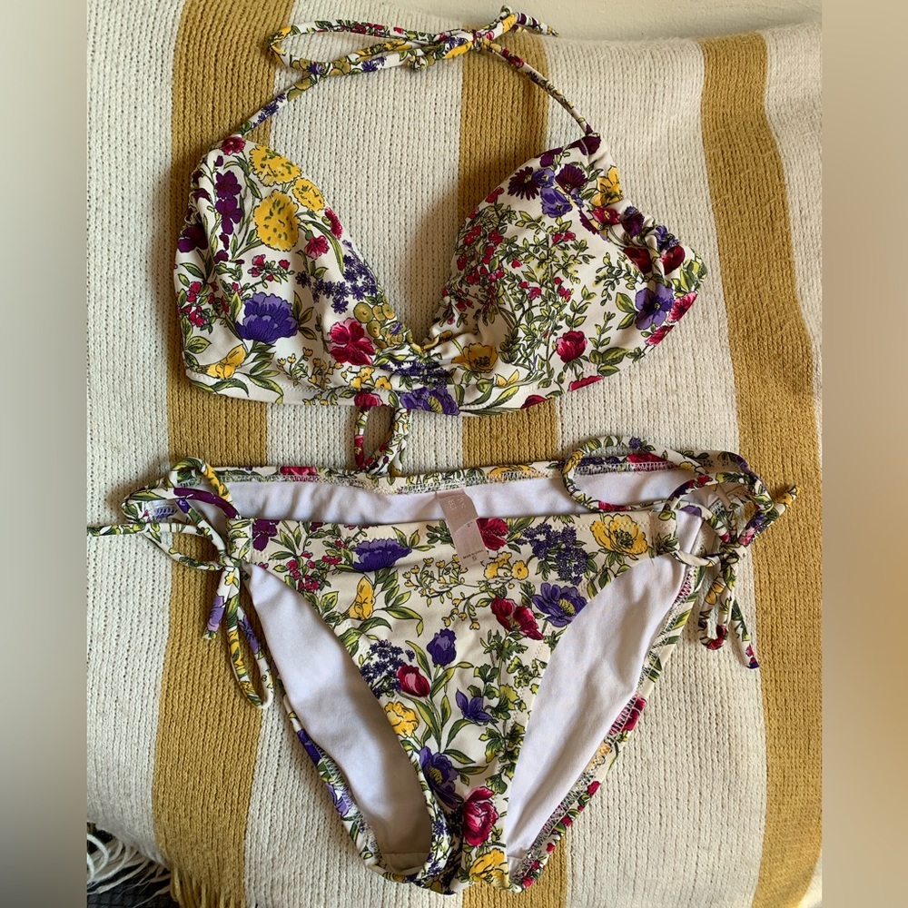Victoria’s Secret Swim Floral Bikini